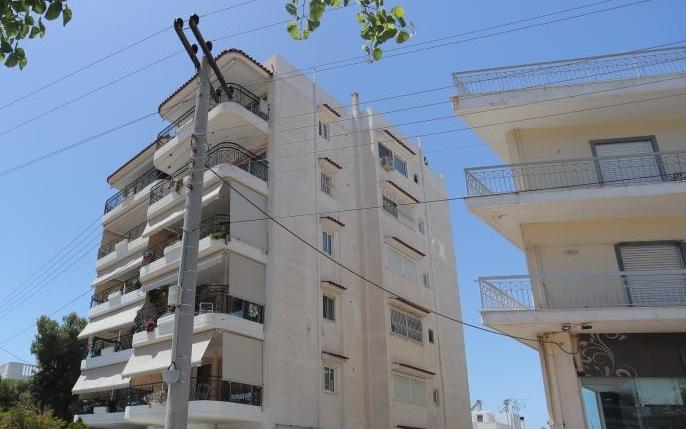 17χρονες ηλιούπολη 