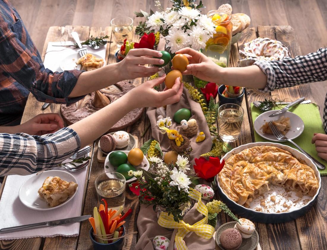 πασχαλινό τραπέζι