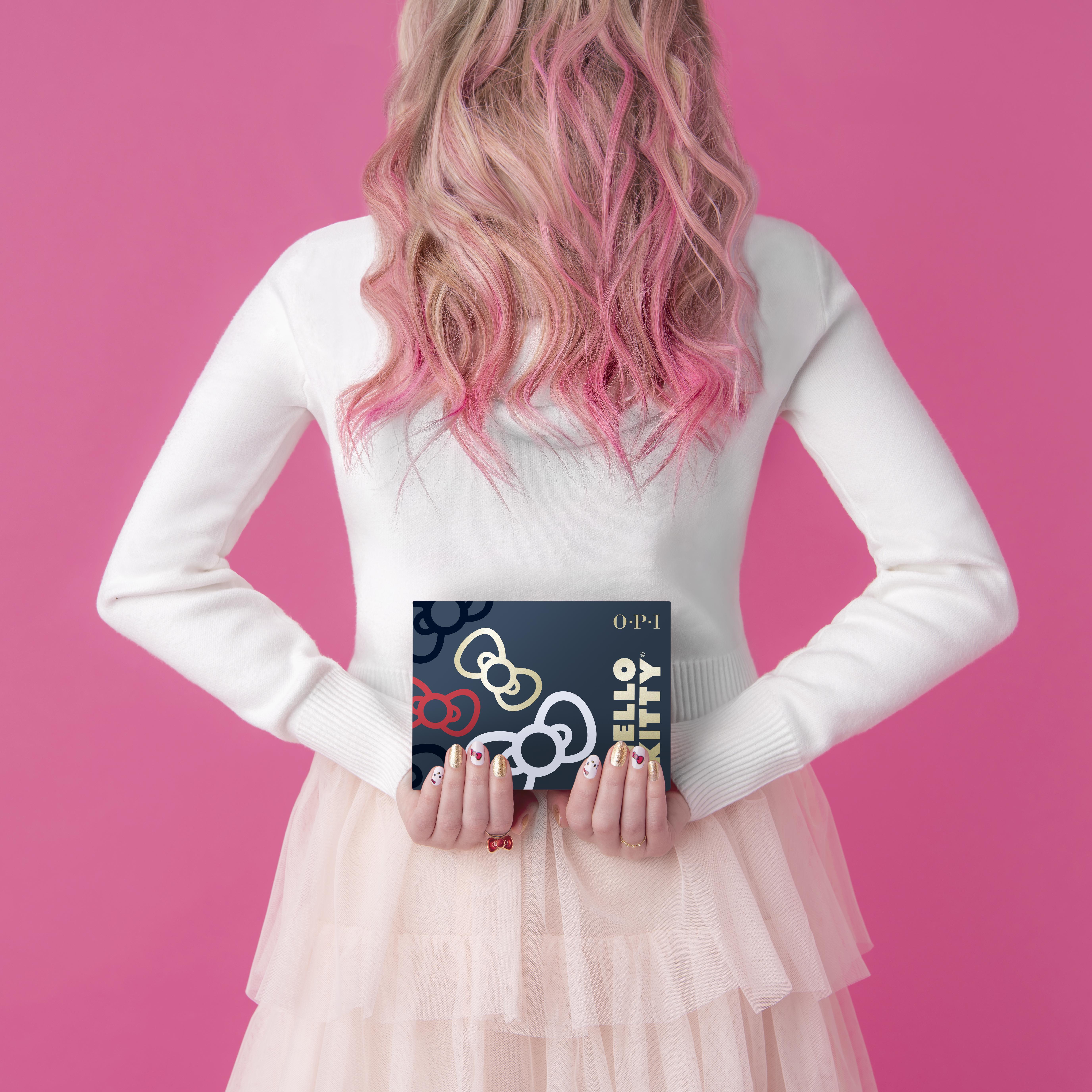 opi hello kitty 