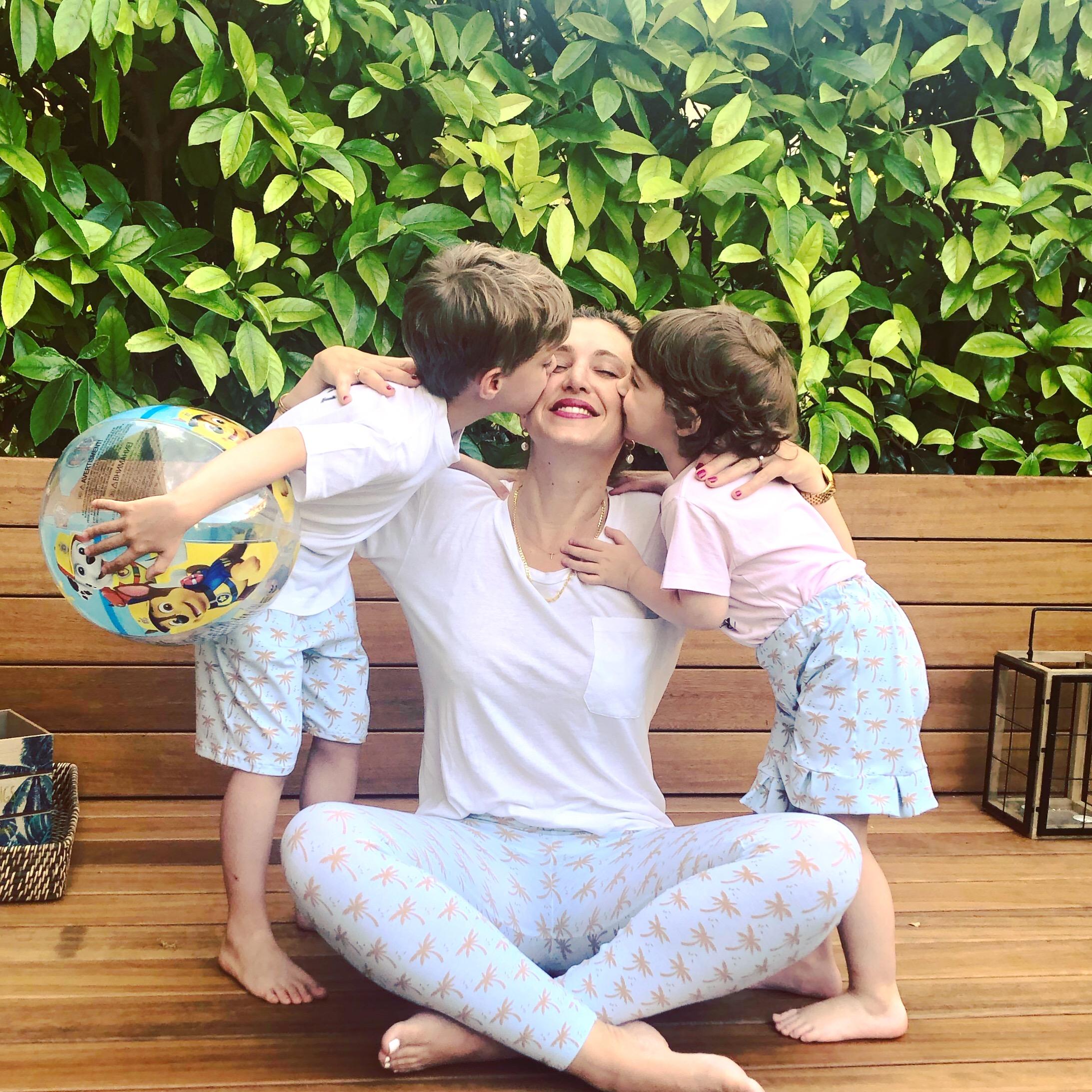 Μυρτώ Κάζη είμαι η μάνα που 