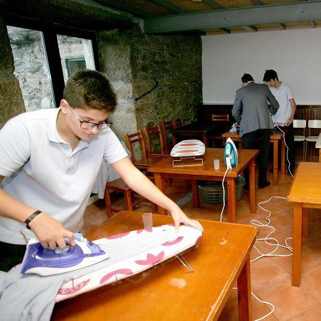 boom σχολείο Ισπανία δουλειές σπιτιού