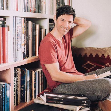 boom σάκης ρουβάς δυσλεξία