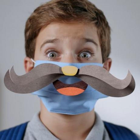 Οι μάσκες που χαμογελούν όπως αυτοί που αγαπάς 