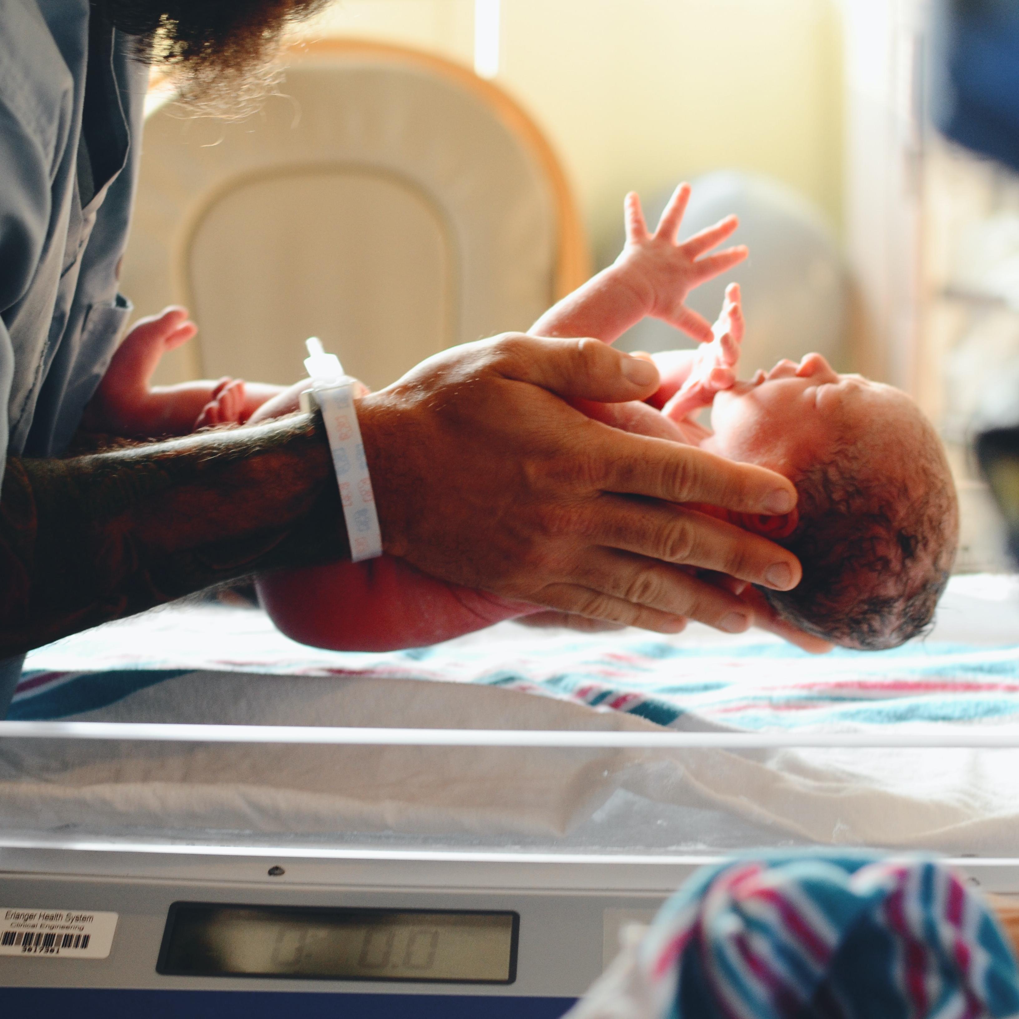 boom πρώτο μωρό με αντισώματα