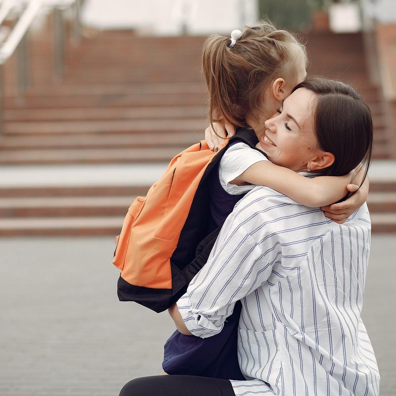 εκπαιδευτήρια γείτονα 