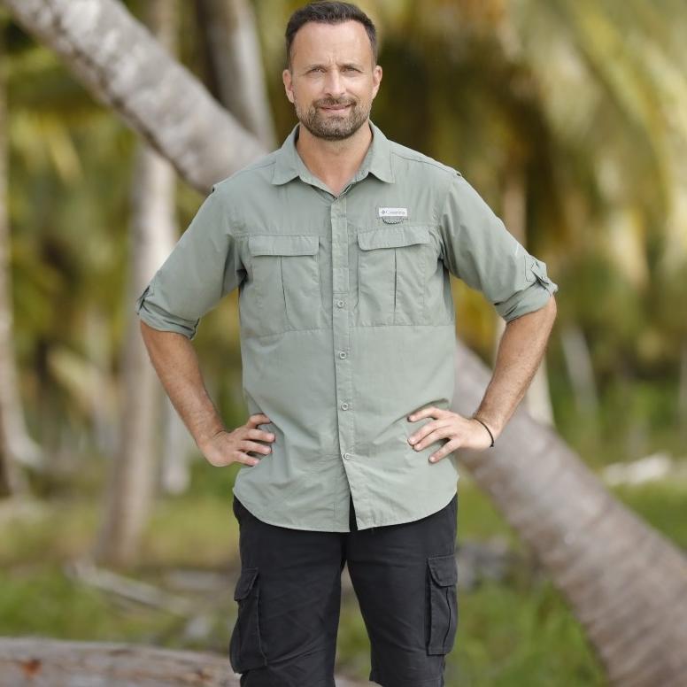 Η βόλτα του Γιώργου Λιανού με την κόρη του στον Άγιο Δομίνικο