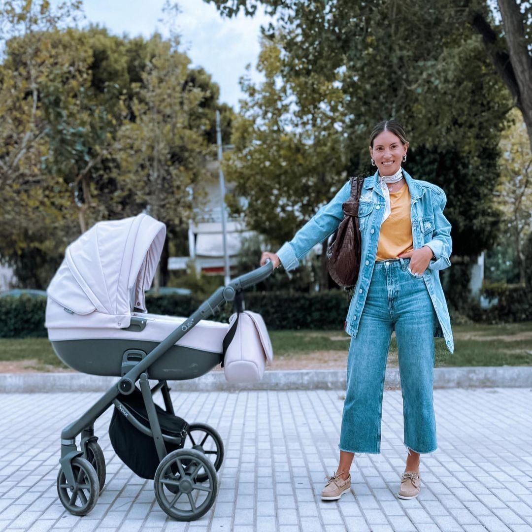 Αθηνά Οικονομάκου