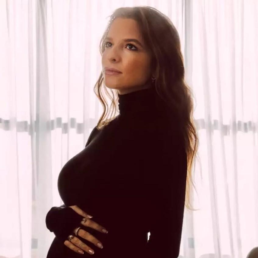 εριέττα κούρκουλου, γιος, θηλασμός, post, νεογέννητο, viral