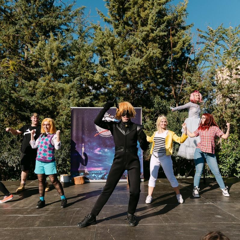 miraculous christmas boom village 