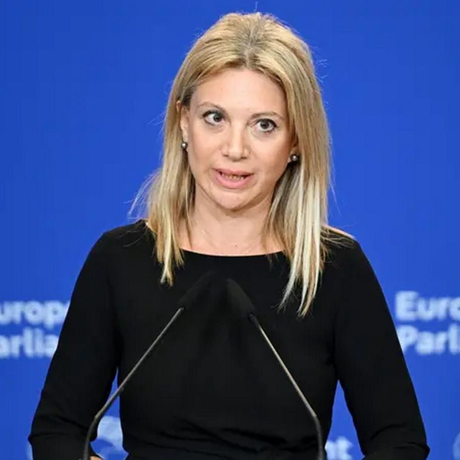 Μαρία Καρυστιανού 