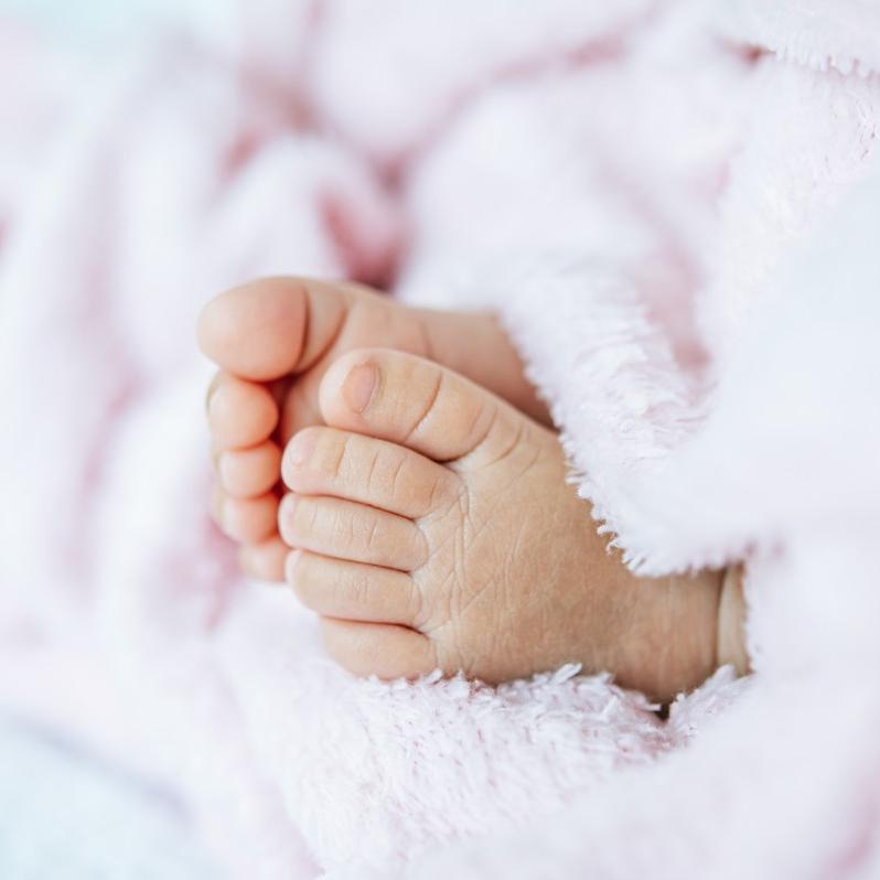 νεογέννητο 