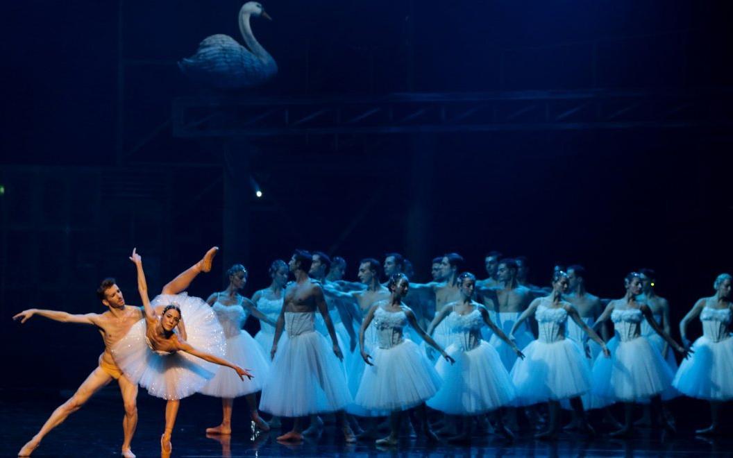 boom-limni-ton-kiknon