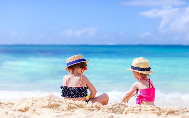 boom παιδιά παραλία