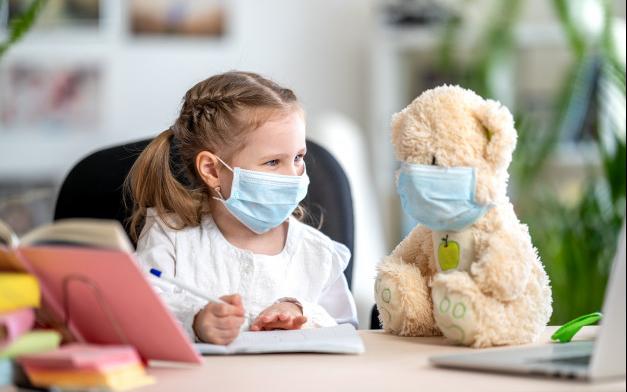 μάκσα μικρά παιδιά 