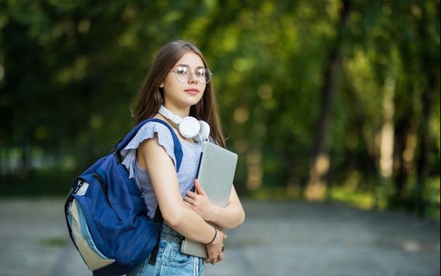 γυμνάσια λύκεια 