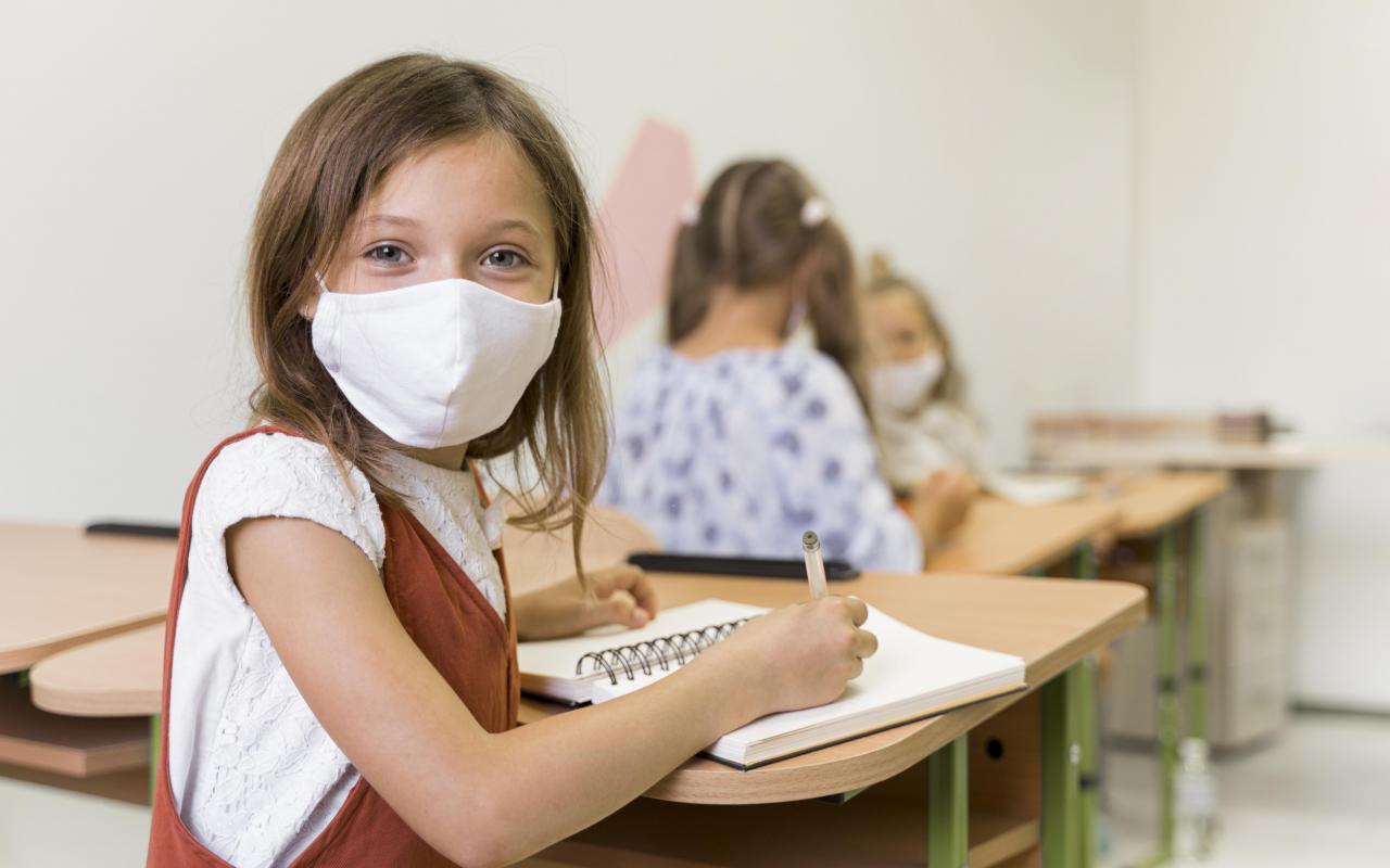 boom δημοτικά νηπιαγωγεία κορωνοϊός