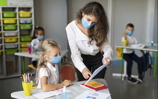 άνοιγμα σχολείων  