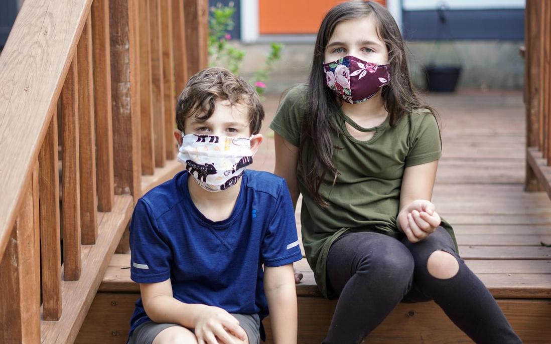 παιδιά κορωνοϊός 