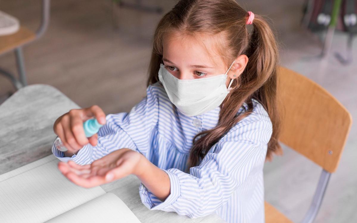 Κρούσματα σχολεία