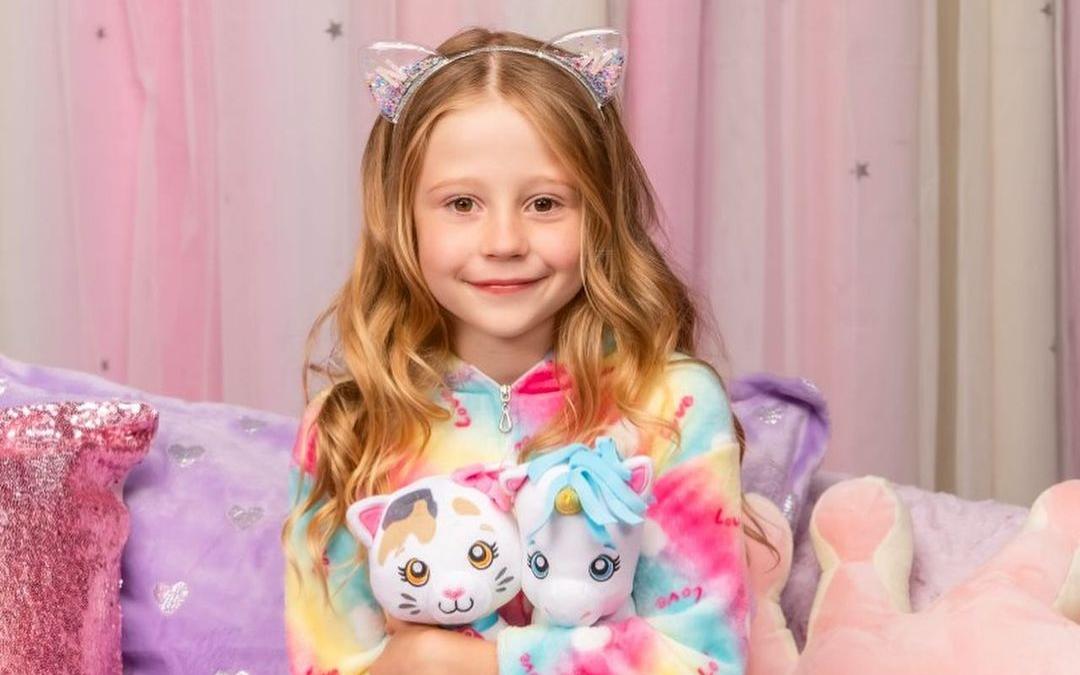 7χρονη Youtuber