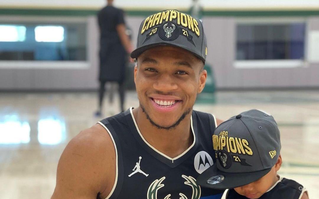 Γιάννης Αντετοκούνμπο