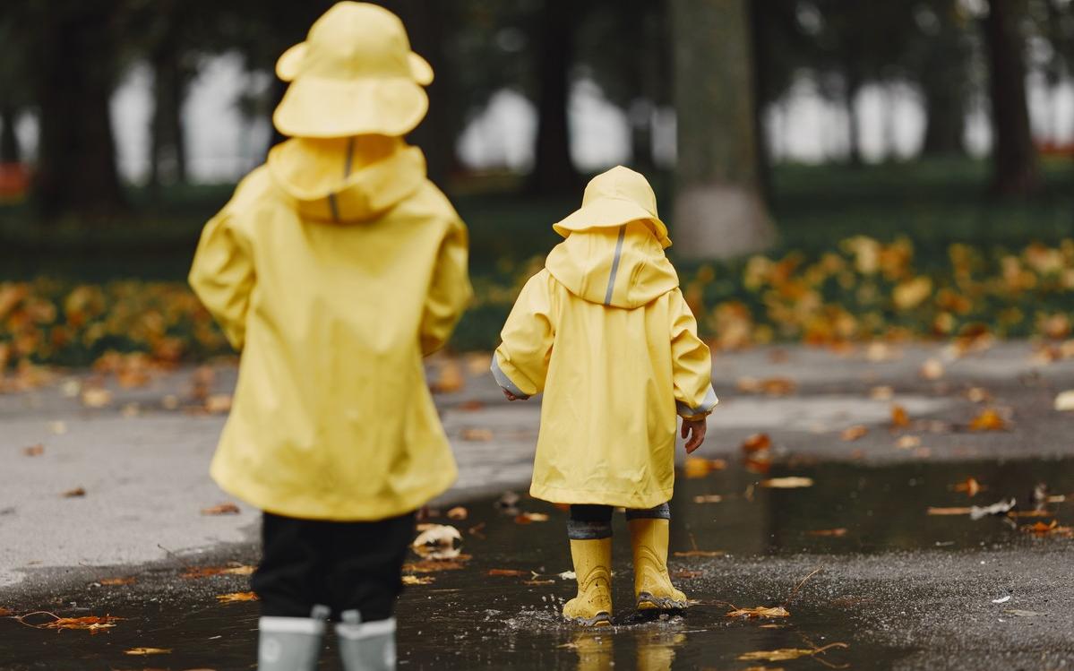 byron κλειστά σχολεία 