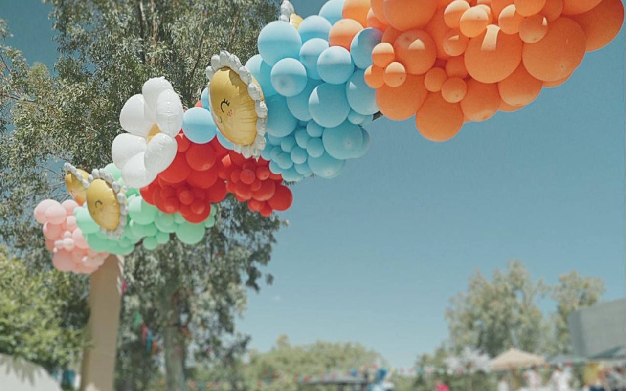 boom village καλοκαίρι 