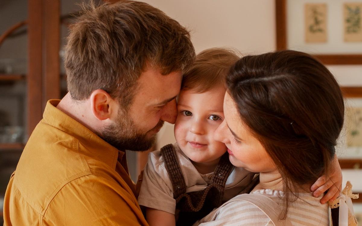 παιδιά γονείς 