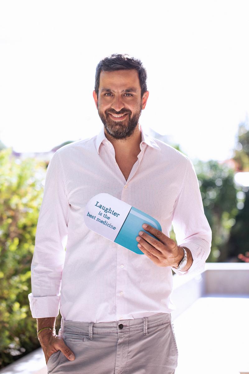 φαρμακοποιός μάνος μαραγκός