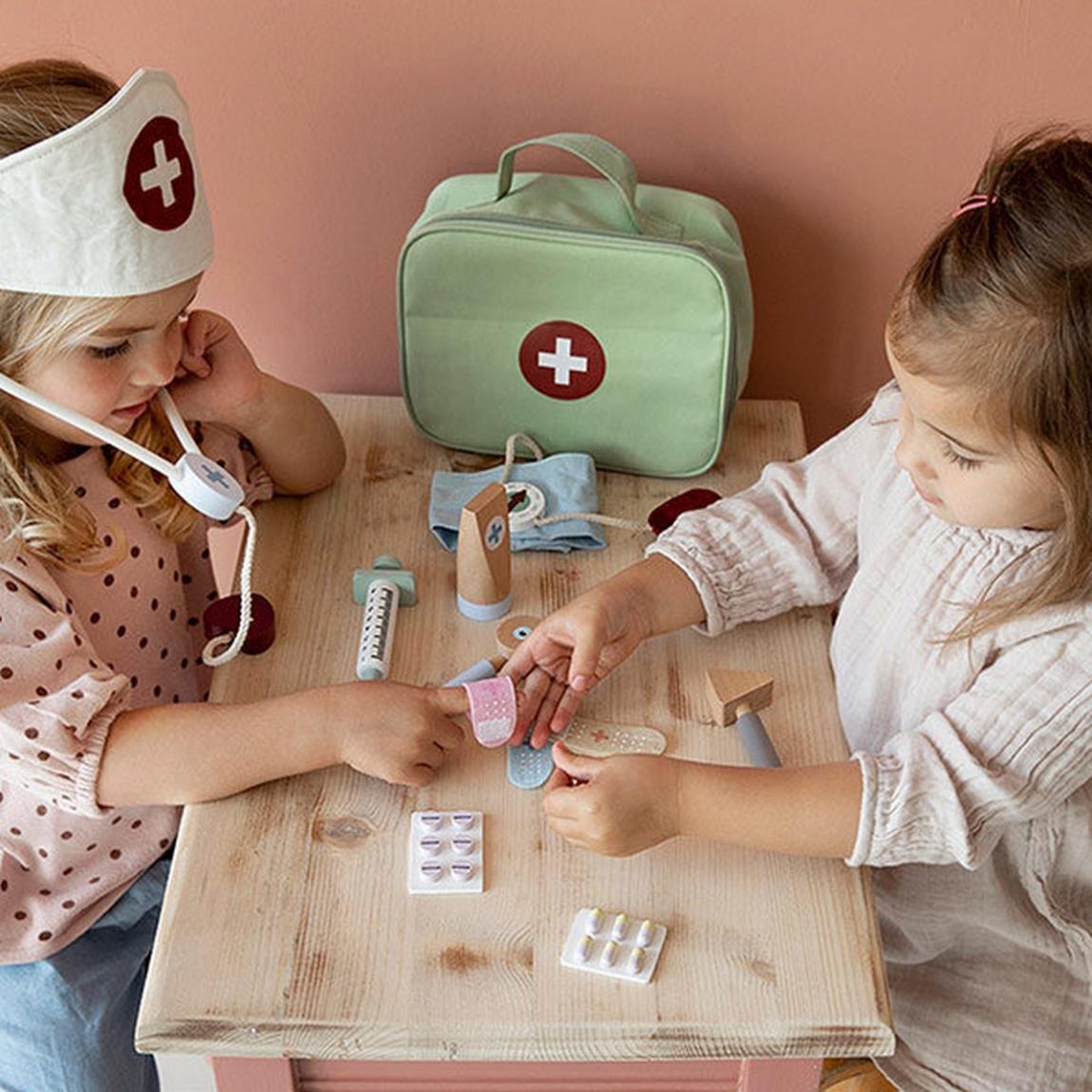 Christmas on a budget: 10 φανταστικά και budget-friendly χριστουγεννιάτικα δώρα από το Up Up and Away