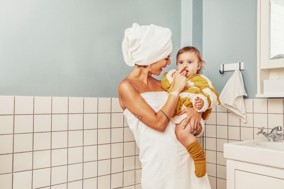 boom cover οικογένεια βαρδή