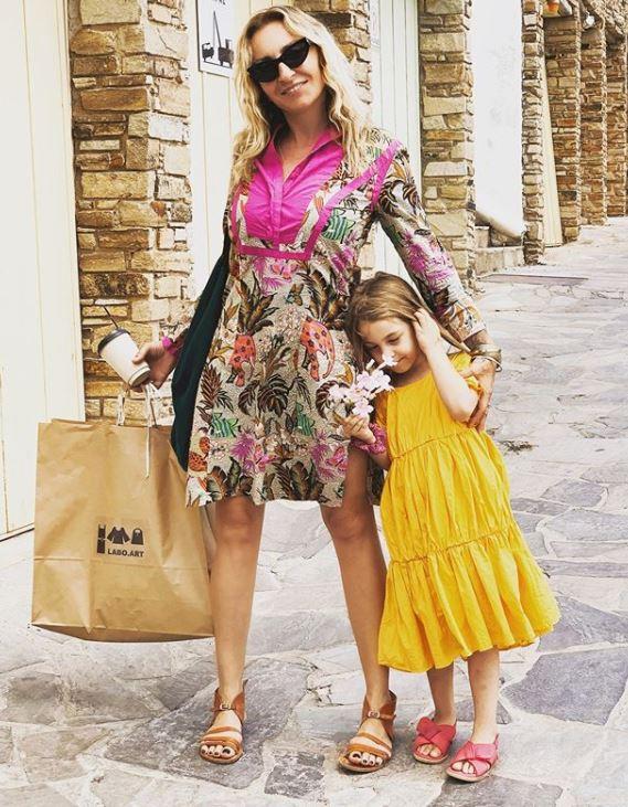  boom ελληνίδες διάσημες έκαναν παιδί μετά τα 40