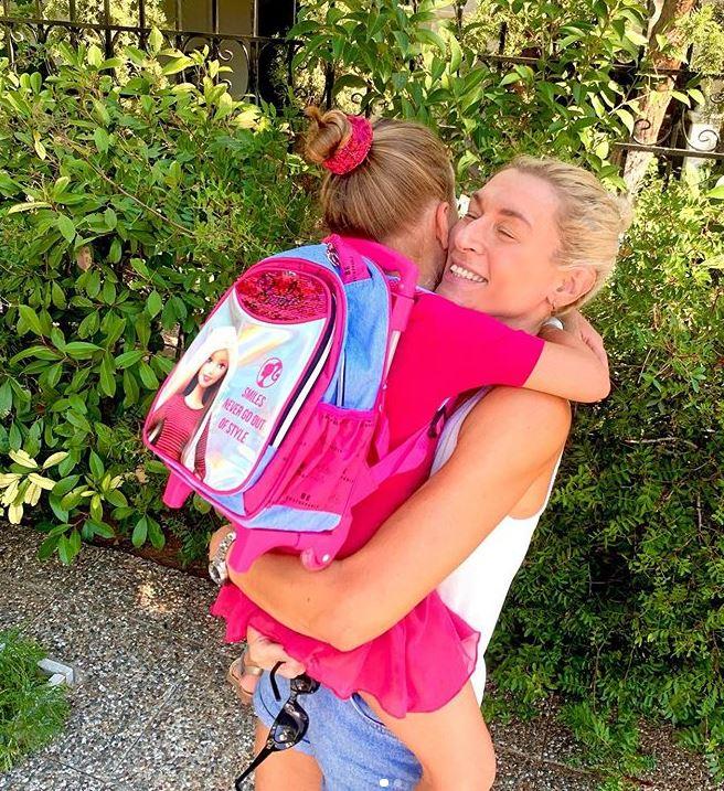 boom ελληνίδες διάσημες έκαναν παιδί μετά τα 40