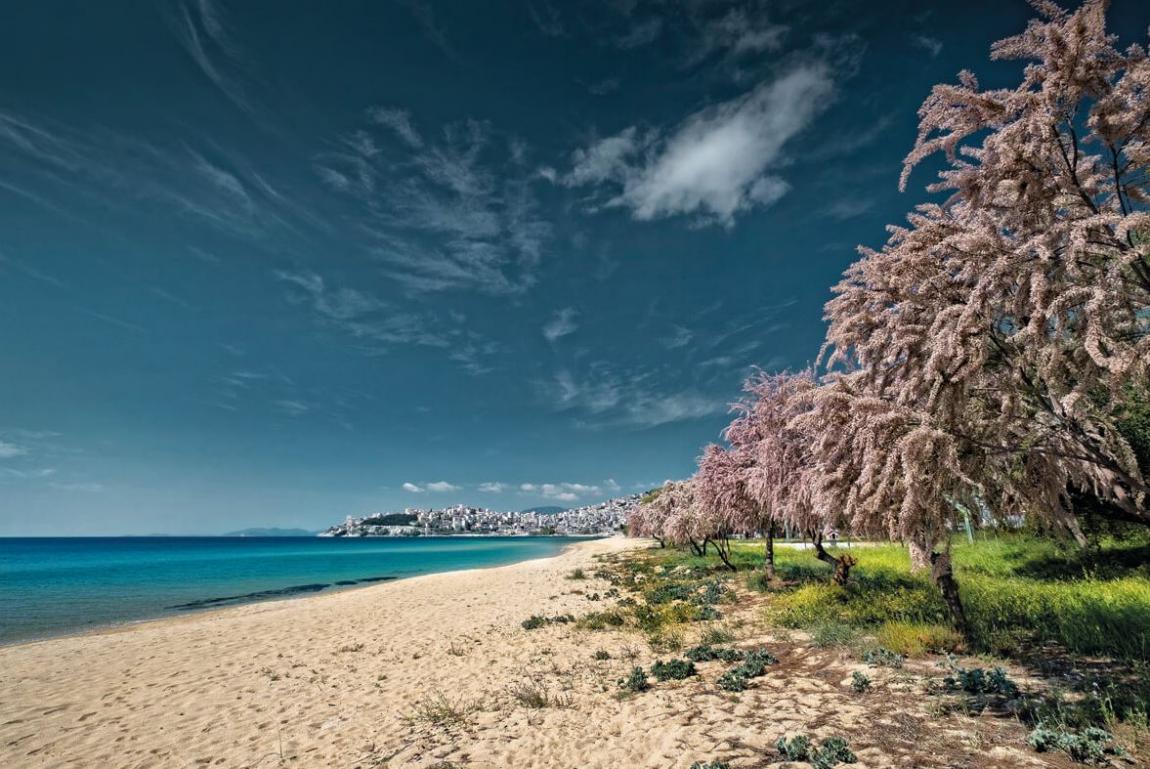 παραλίες καβάλας