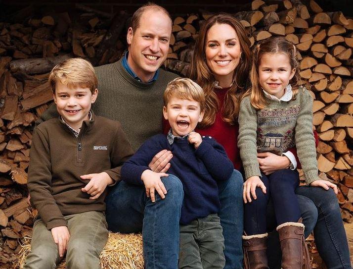 boom δούκας δούκισσα κέιμπριτζ